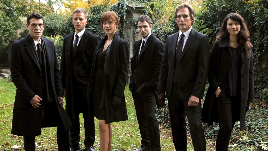 Crossing Lines 1. Sezon 2. Bölüm izle